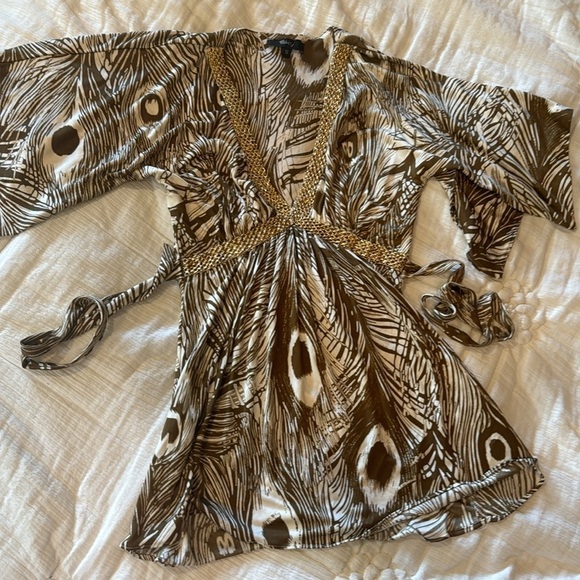 SKY TOP Y2K 100% silk blouse short sleeve feather print cream taupe tan sz S - Picture 2 of 10